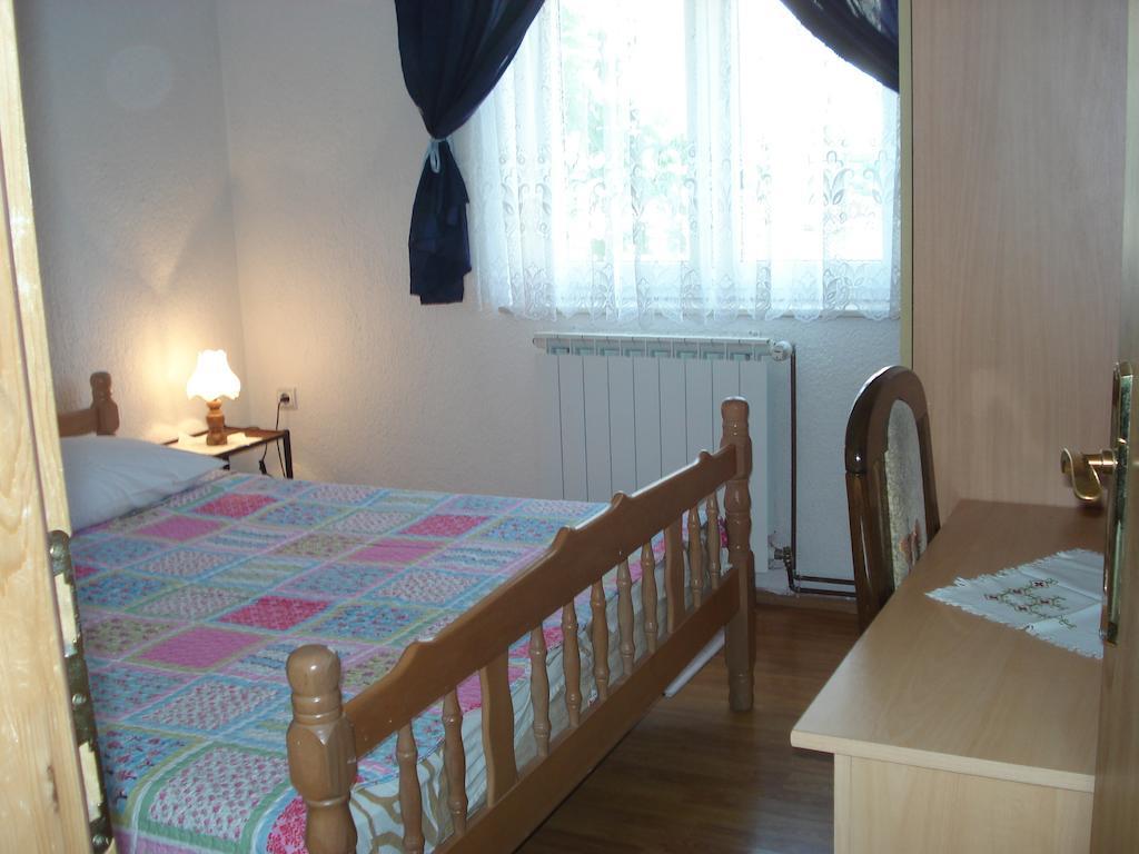 Apartment Blaza Senj  Habitación foto