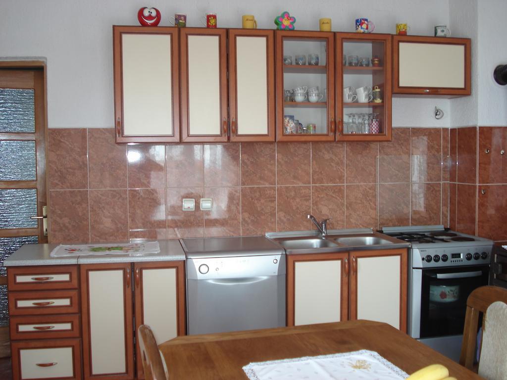 Apartment Blaza Senj  Habitación foto